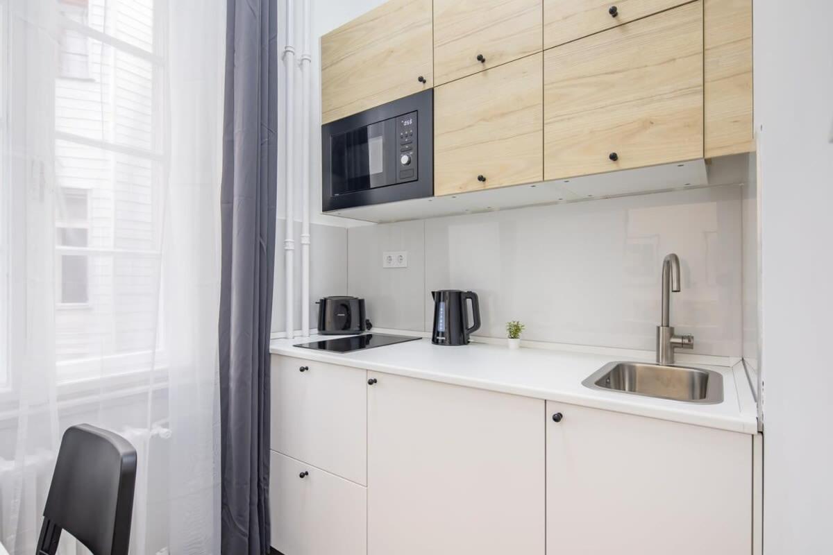Ultra Central Mini Studio Budapest Exteriör bild